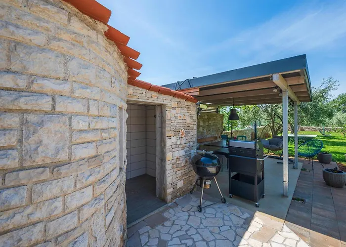 1 Bedroom Awesome In Σπίτι διακοπών